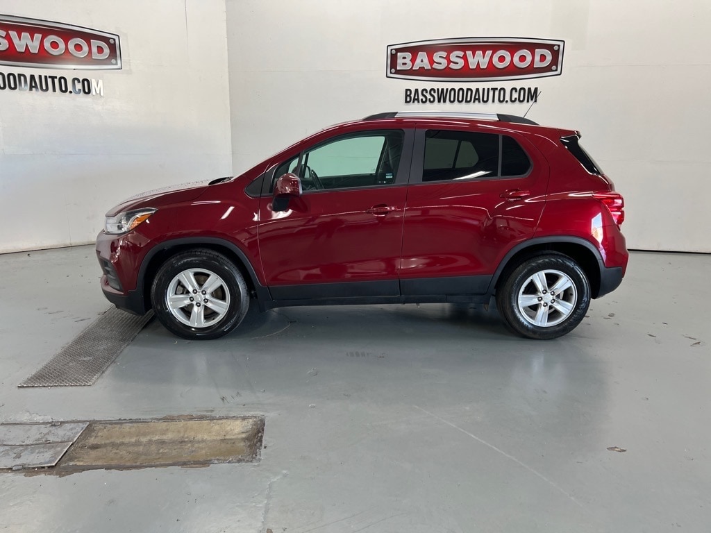 Used 2022 Chevrolet Trax LT with VIN KL7CJLSMXNB543540 for sale in Fort Payne, AL