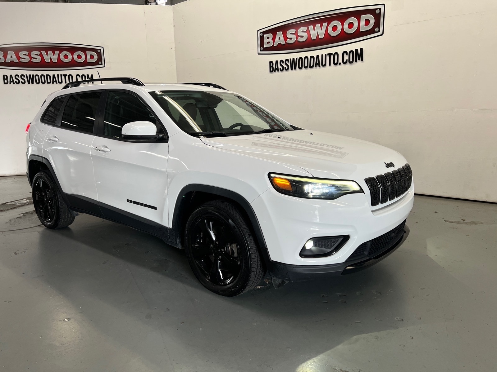 2021 Jeep Cherokee Altitude SUV 