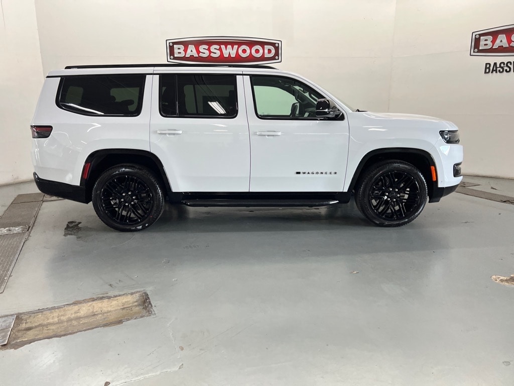 2025 Jeep Wagoneer Series II - Photo 24