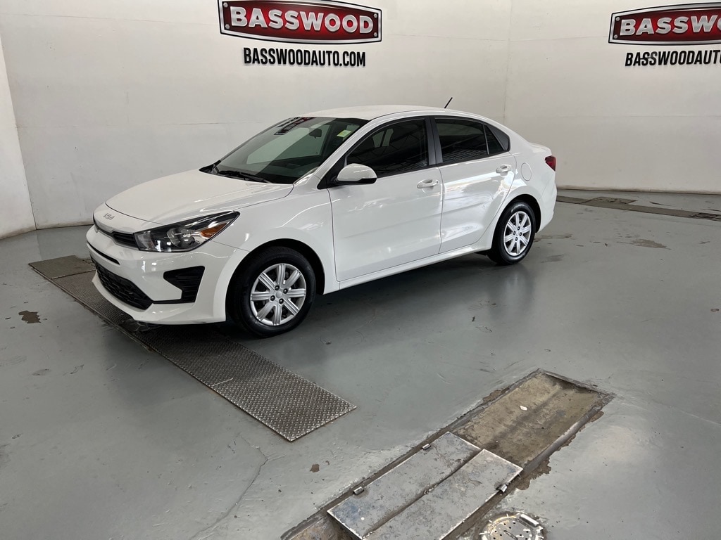 Used 2023 Kia Rio LX IVT LX Sedan