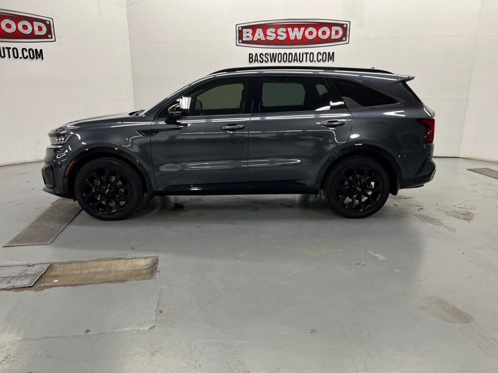 Used 2023 Kia Sorento SX FWD SX SUV