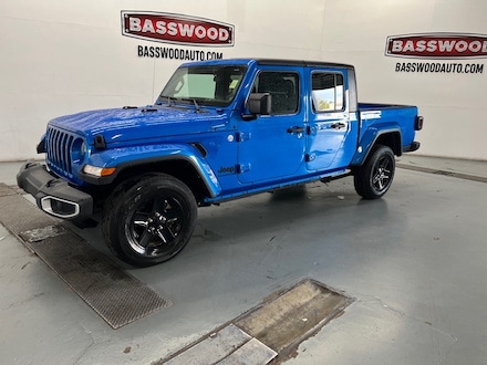 2021 Jeep Gladiator Sport S 4x4 Sport S  Crew Cab 5.0 ft. SB
