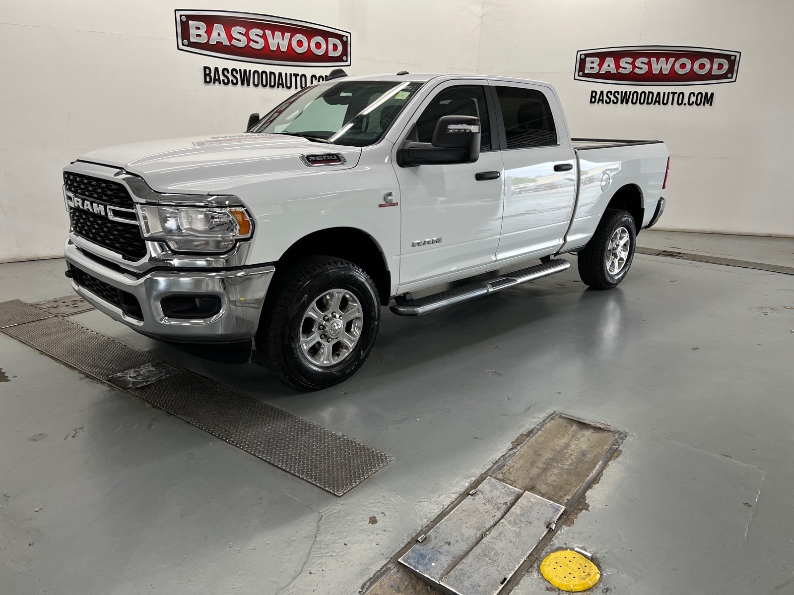 2024 RAM 2500 Big Horn 4X4 Crew Cab SWB's photo