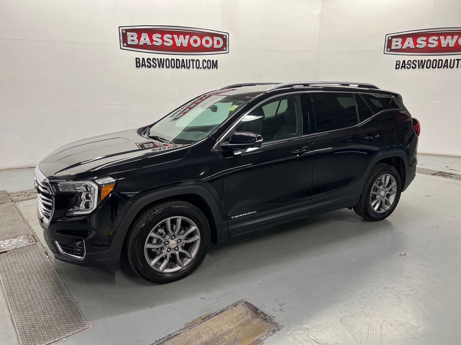 2024 GMC Terrain SLT