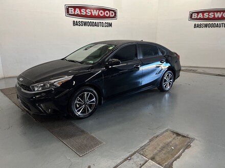 2024 Kia Forte LXS IVT LXS  Sedan