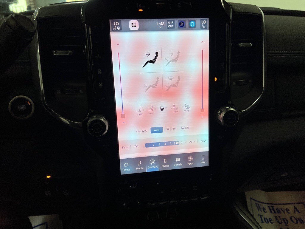 2026 RAM 2500 Laramie - Photo 8