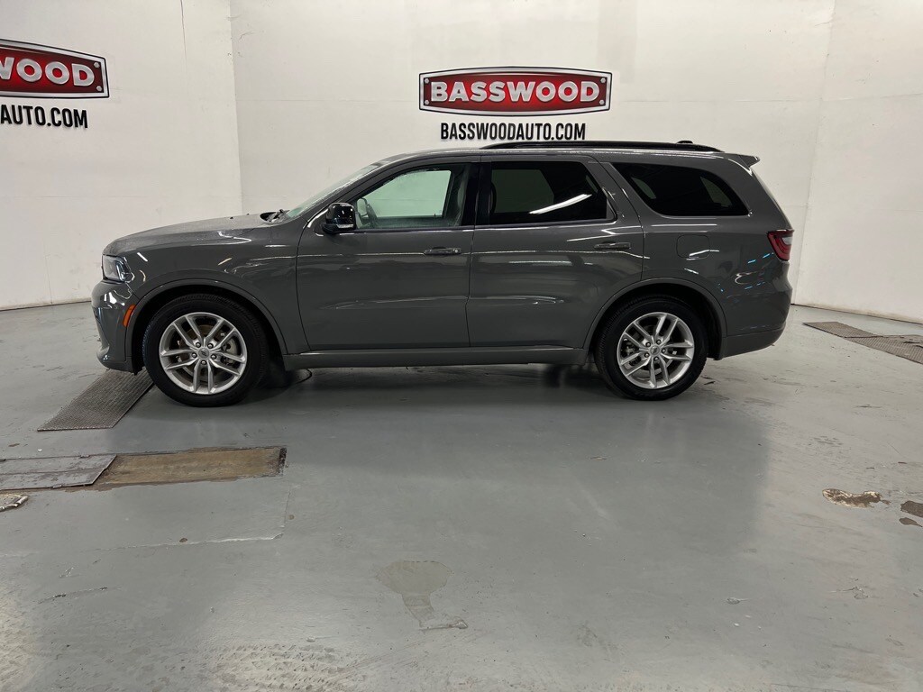 2023 Dodge Durango GT Plus photo 2