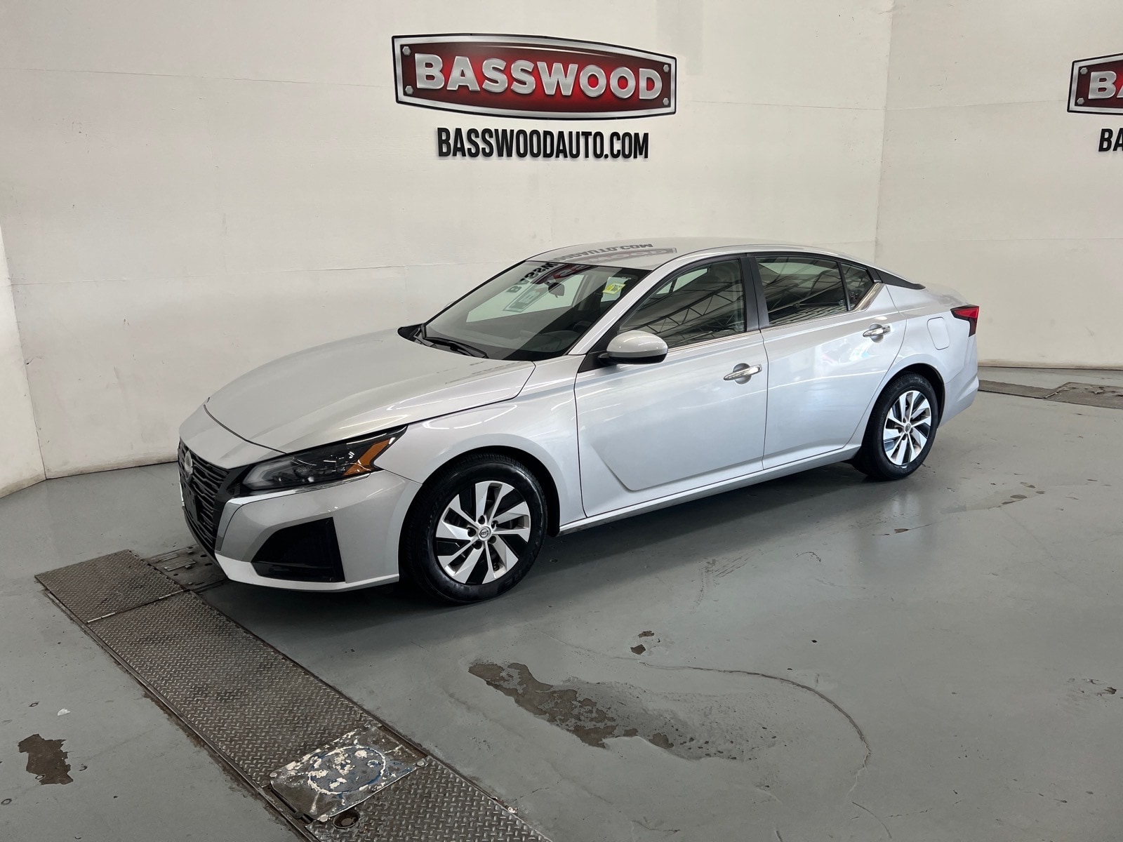 2023 Nissan Altima S