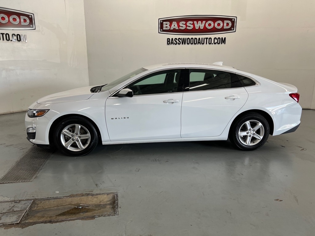 Used 2023 Chevrolet Malibu 1LT with VIN 1G1ZD5ST6PF199796 for sale in Fort Payne, AL