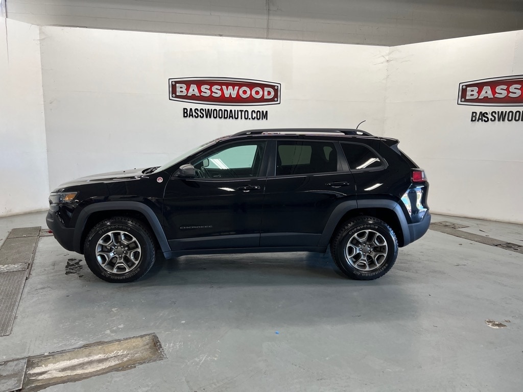 Used 2020 Jeep Cherokee Trailhawk with VIN 1C4PJMBX4LD563160 for sale in Fort Payne, AL