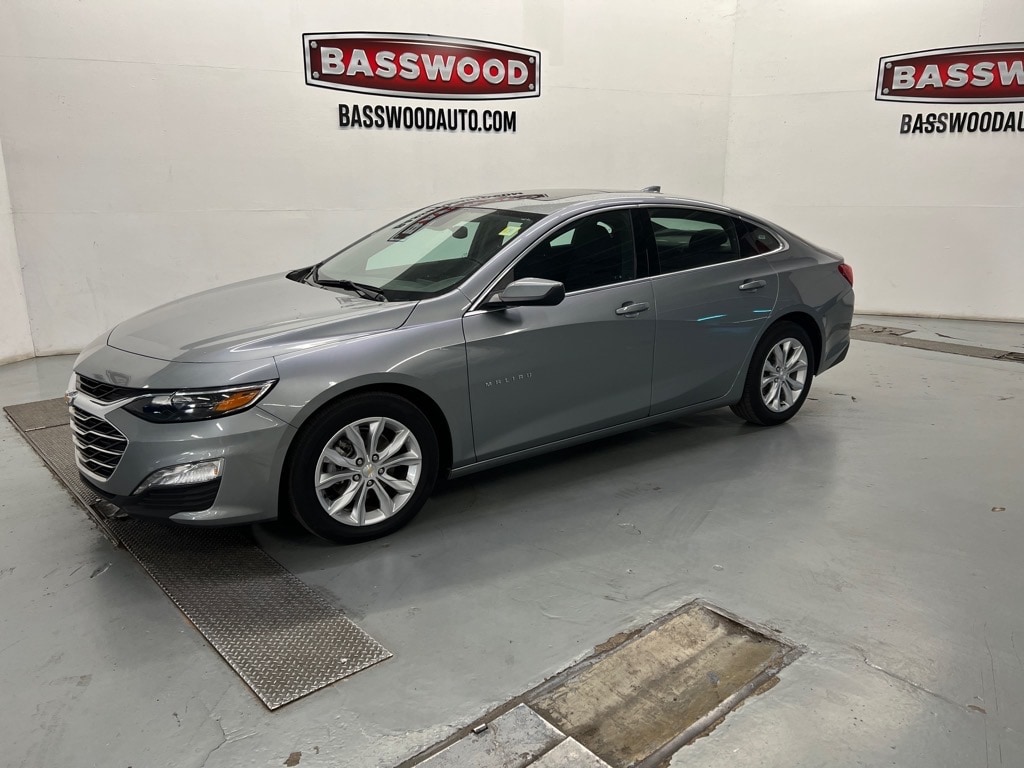 2024 Chevrolet Malibu 1LT's photo