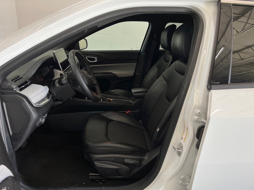 Used 2024 Jeep Compass Latitude 4X4 4x4 Latitude SUV