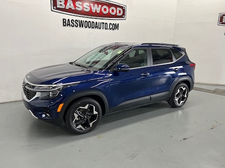 2025 Kia Seltos EX IVT FWD EX  SUV