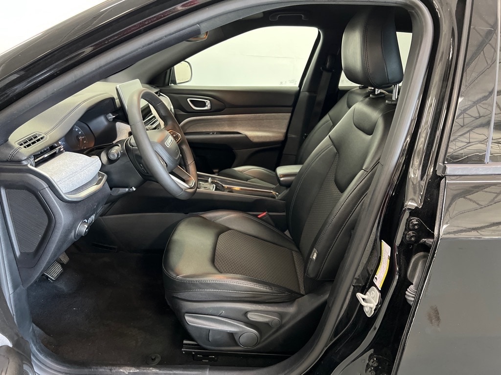 Used 2023 Jeep Compass Latitude 4X4 4x4 Latitude  SUV