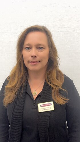Staff member Leslie Munson from 9721831a484e