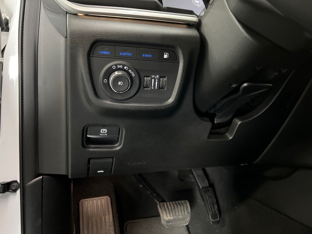 2022 Jeep Grand Cherokee Limited 4xe photo 3