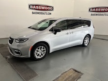 2024 Chrysler Pacifica Touring L FWD Touring L  Mini-Van