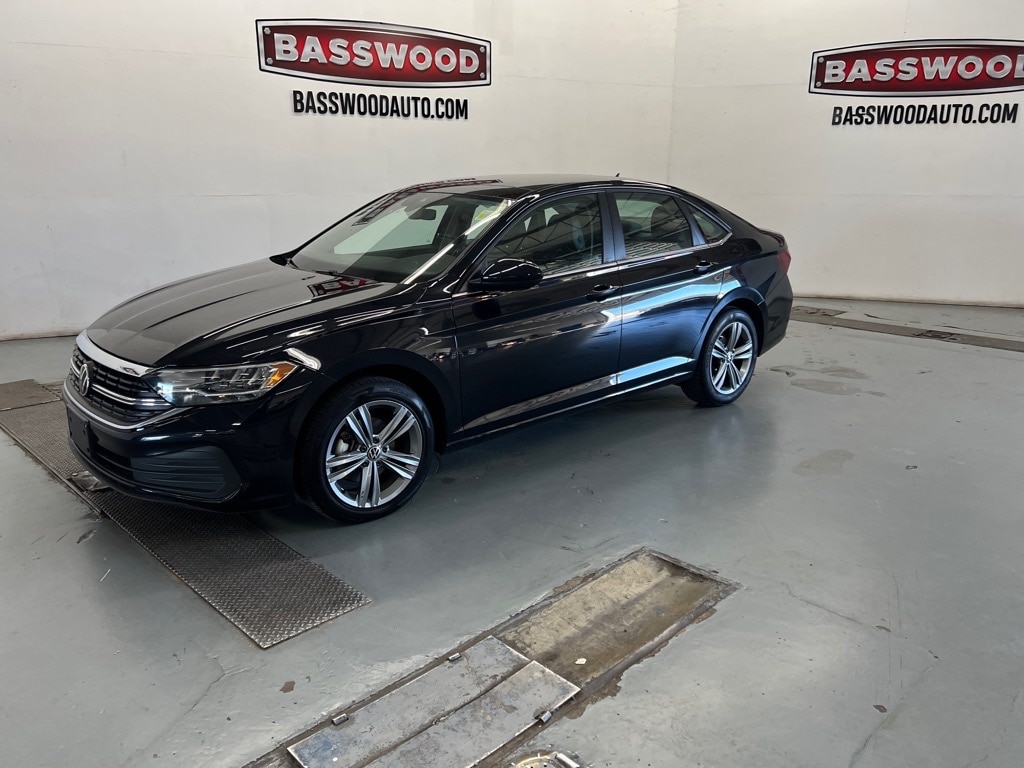 2024 Volkswagen Jetta SE