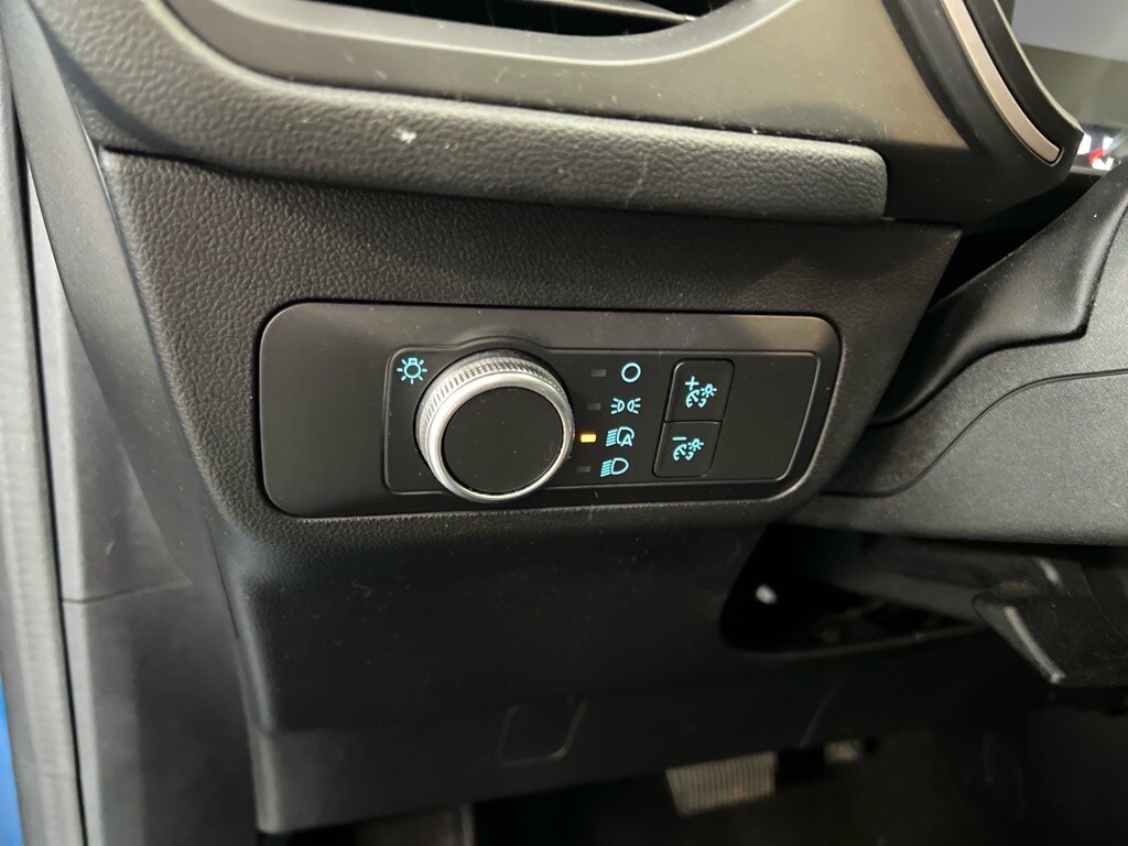 2021 Ford Escape SE photo 4
