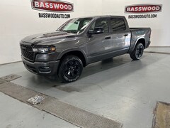 2026 Ram 1500 BIG HORN CREW CAB 4X4 5'7 BOX Pickup