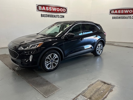 2020 Ford Escape SEL FWD SEL  SUV