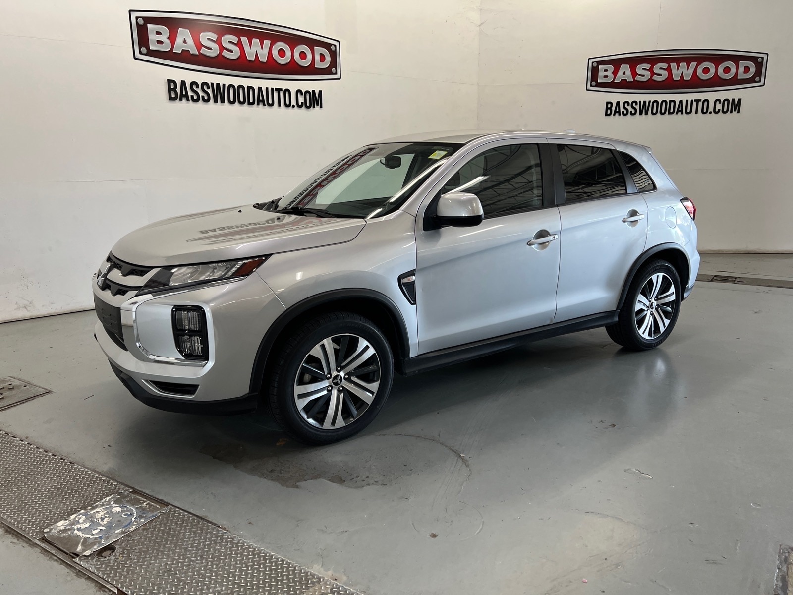 2024 Mitsubishi Outlander Sport 2.0 ES AWC CVT's photo