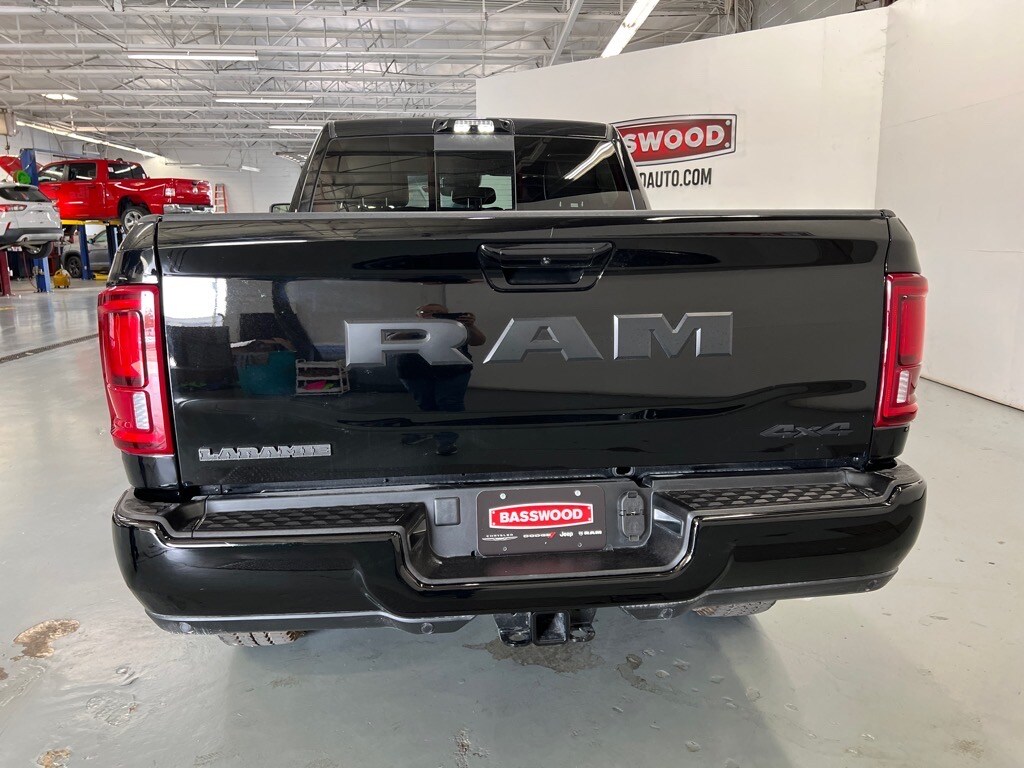 2026 RAM 2500 Laramie - Photo 23