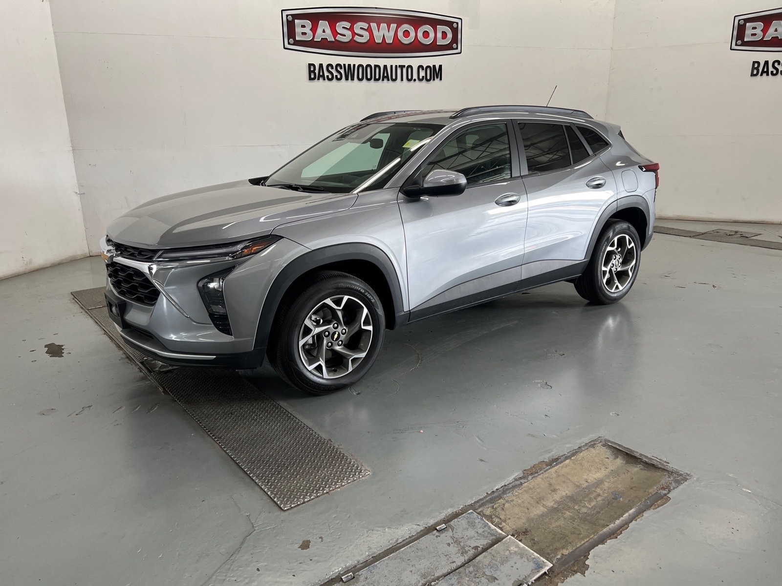 2025 Chevrolet Trax LT's photo