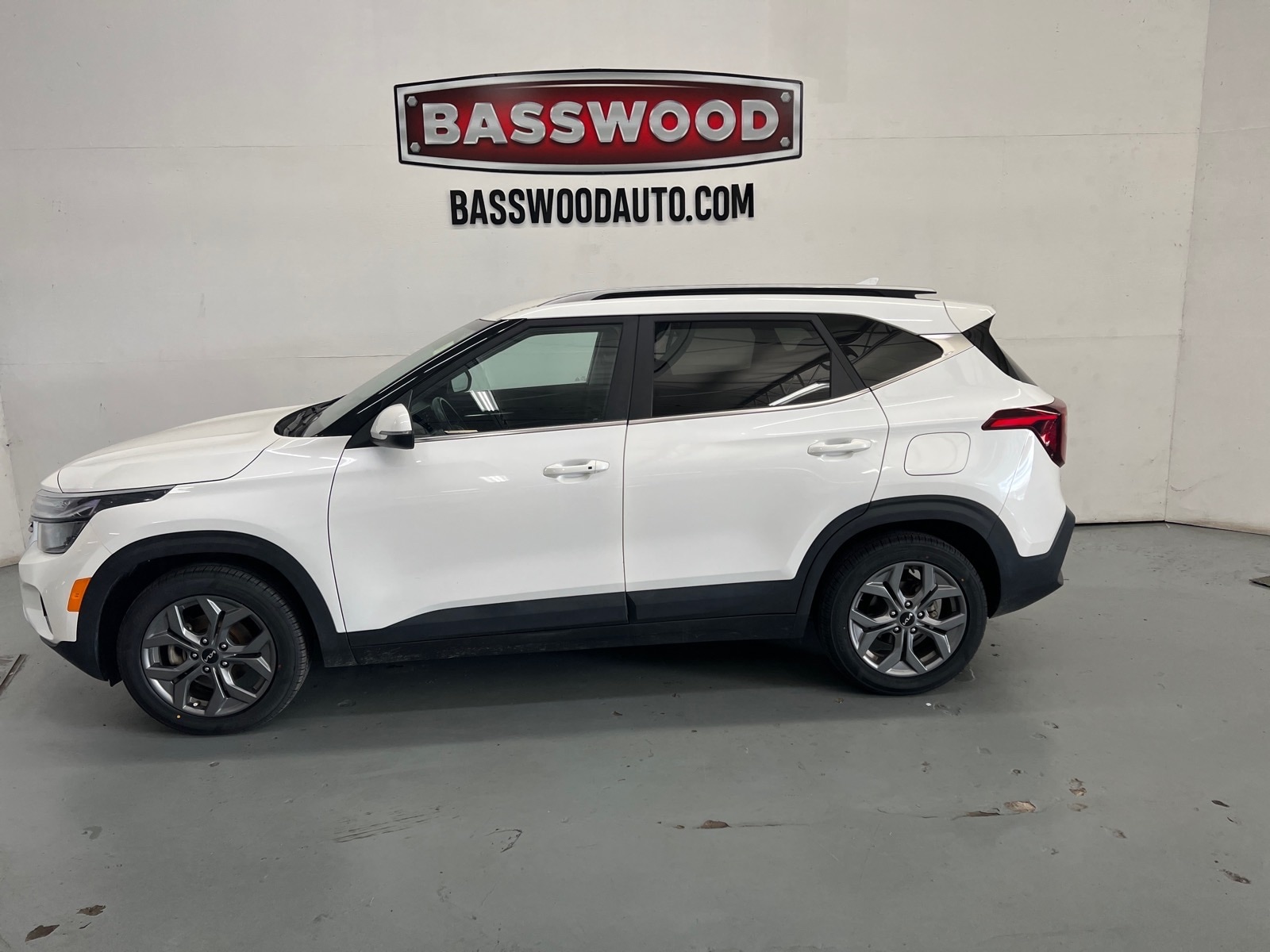 Used 2024 Kia Seltos S with VIN KNDEU2AA7R7469281 for sale in Fort Payne, AL