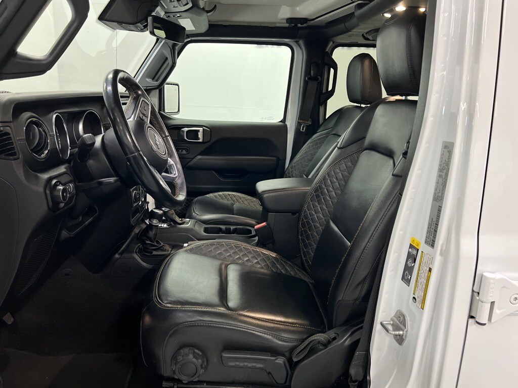 2021 Jeep Wrangler Unlimited Sahara photo 2