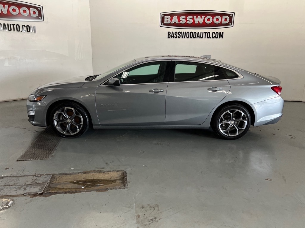 Used 2024 Chevrolet Malibu 1LT with VIN 1G1ZD5ST9RF110953 for sale in Fort Payne, AL