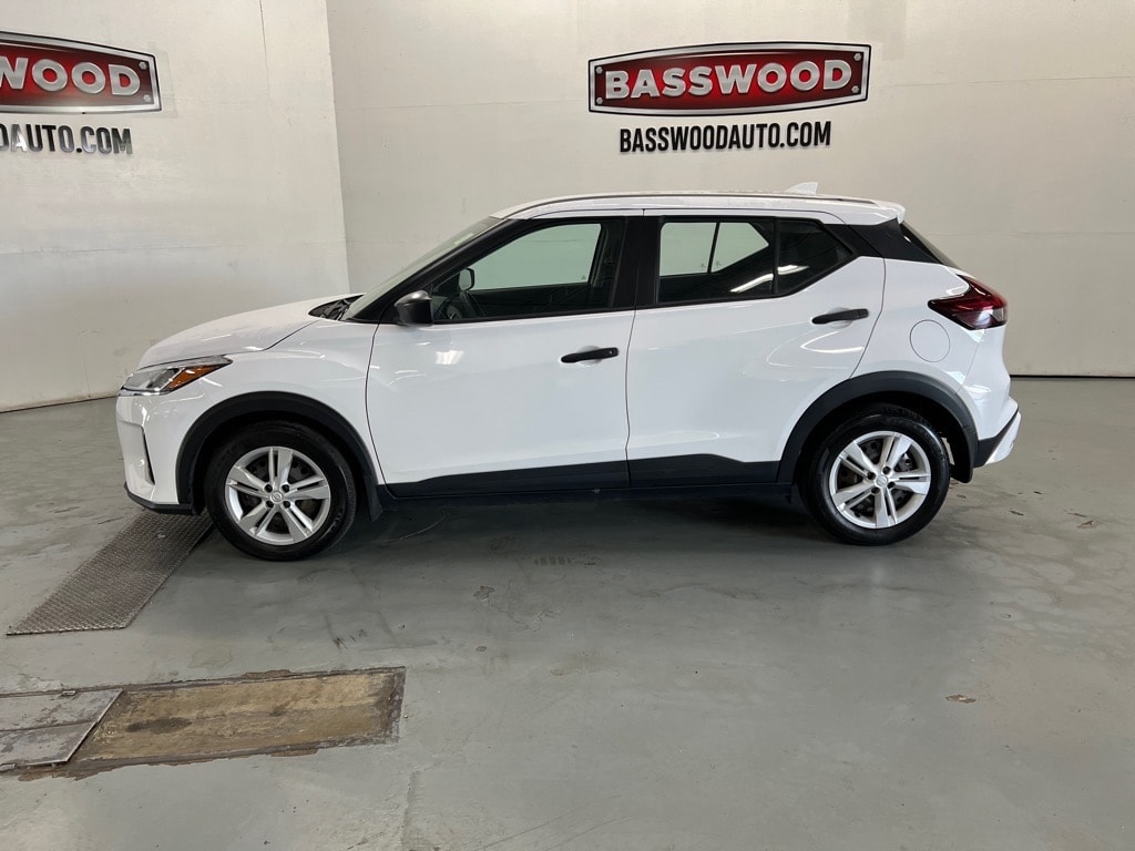 Used 2023 Nissan Kicks S with VIN 3N1CP5BV3PL545057 for sale in Fort Payne, AL