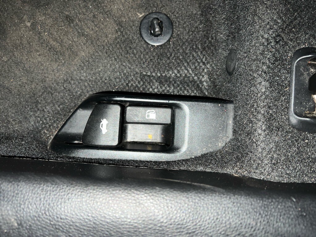 2024 Toyota Corolla LE photo 4