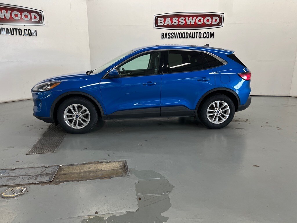 Used 2021 Ford Escape SE with VIN 1FMCU0G63MUA47979 for sale in Fort Payne, AL