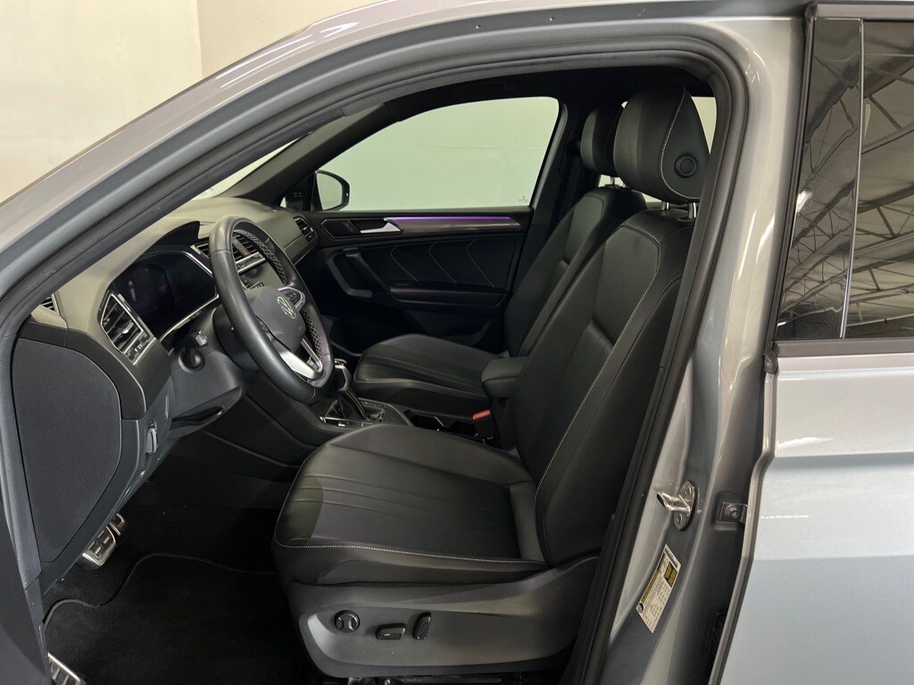 2023 Volkswagen Tiguan SE R-Line Black photo 3