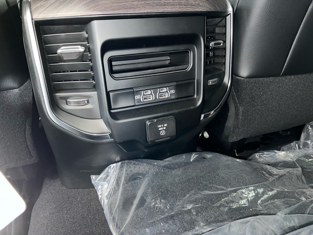 2026 RAM 2500 Laramie - Photo 20