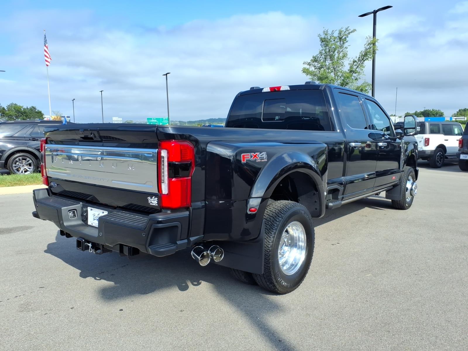 New 2026 Ford Super Duty F-350® Platinum® TRUCK