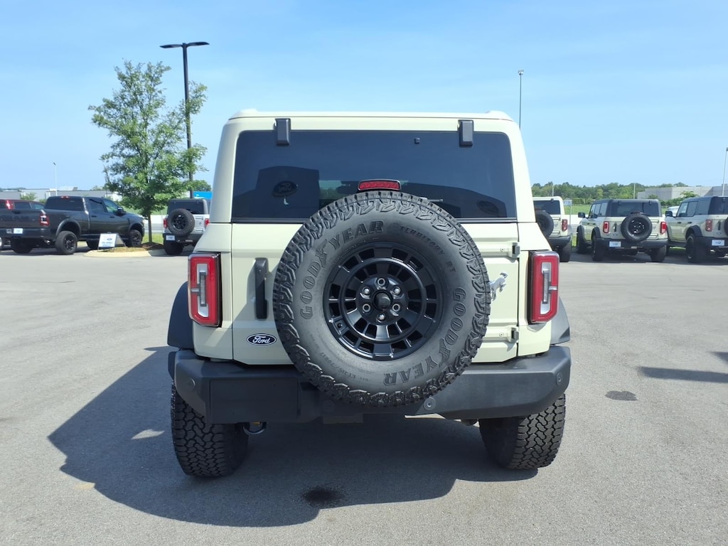 New 2026 Ford Bronco Outer Banks® SUV