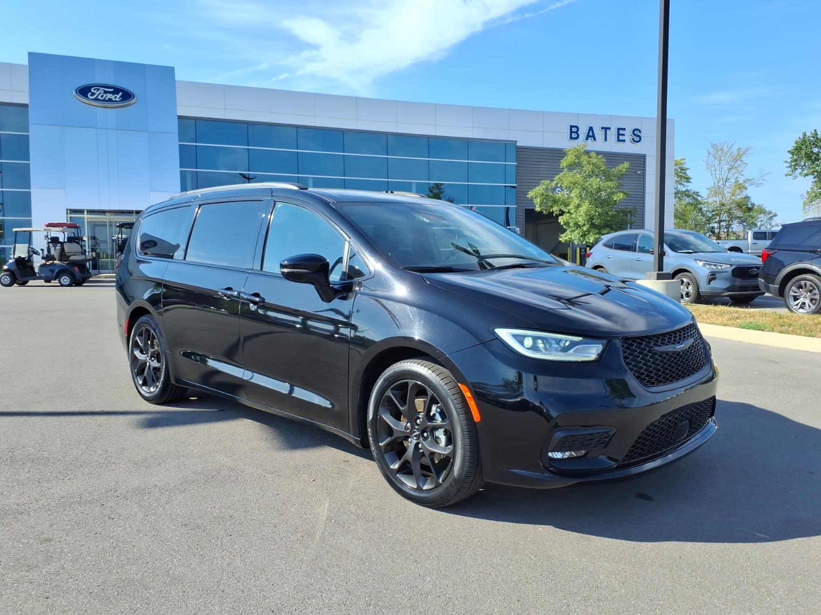 2025 Chrysler Pacifica