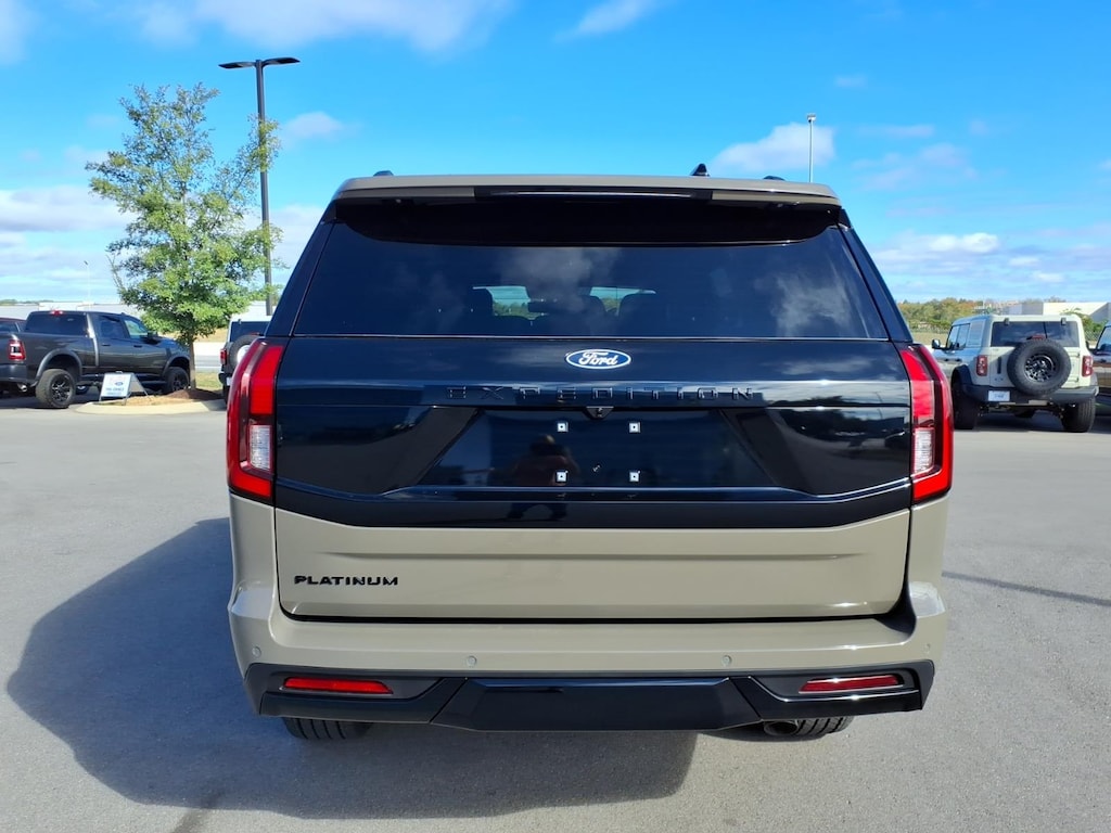 New 2027 Ford Expedition Platinum SUV