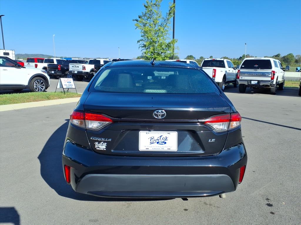 2022 Toyota Corolla LE photo 4