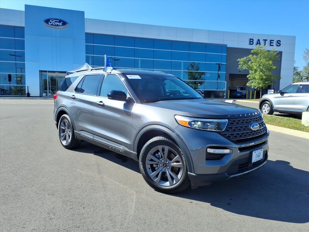 2023 Ford Explorer XLT's photo
