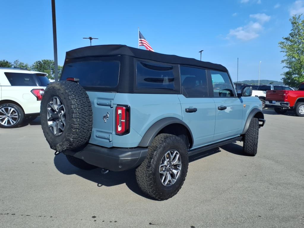 2021 Ford Bronco Badlands photo 3