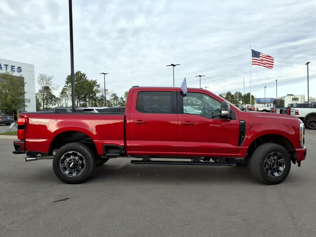 2024 Ford F-350 photo 2