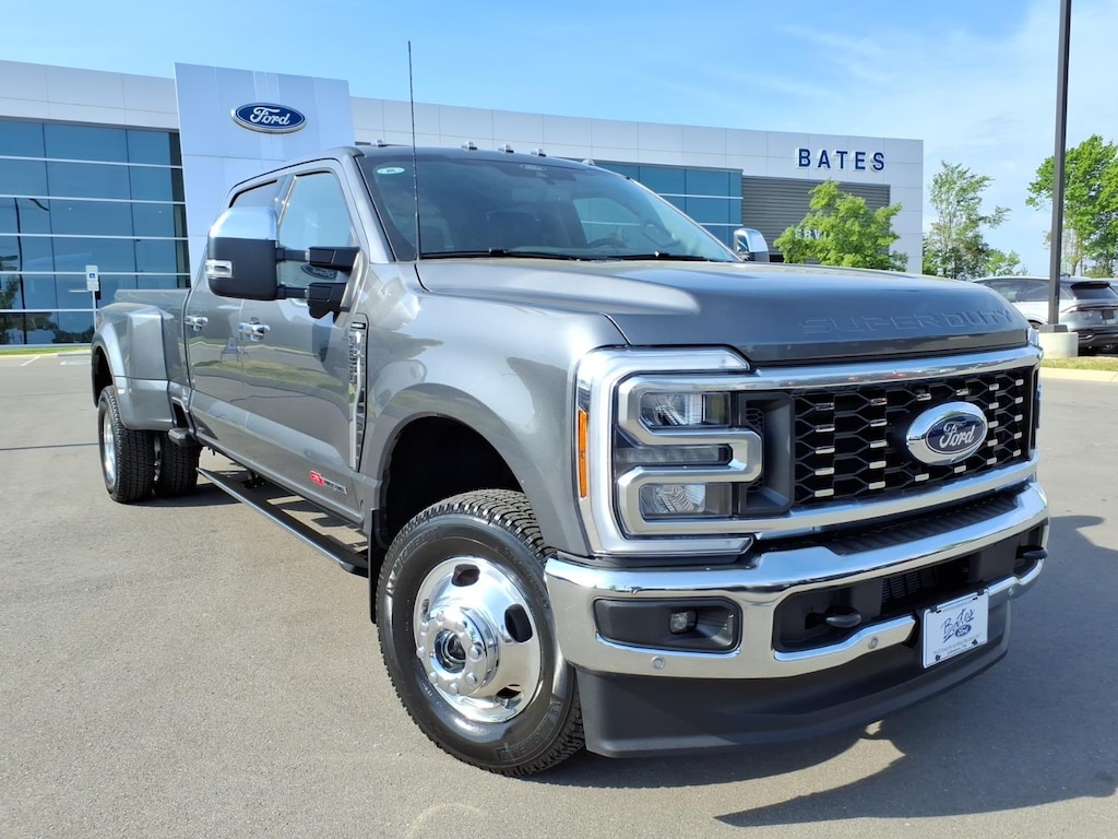 New 2026 Ford Super Duty F-350® Lariat® TRUCK
