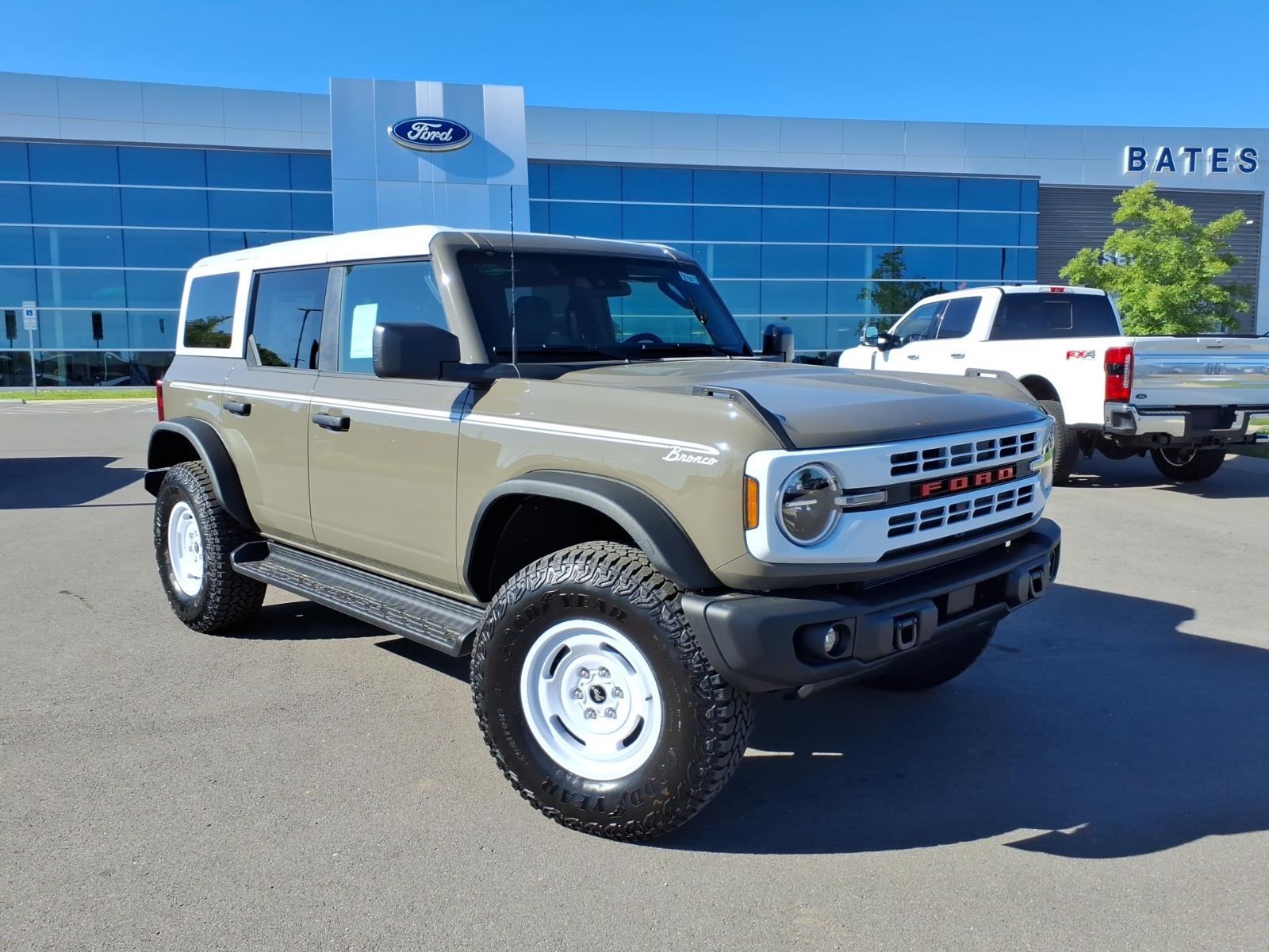 2026 Ford Bronco Heritage Edition 4x4's photo