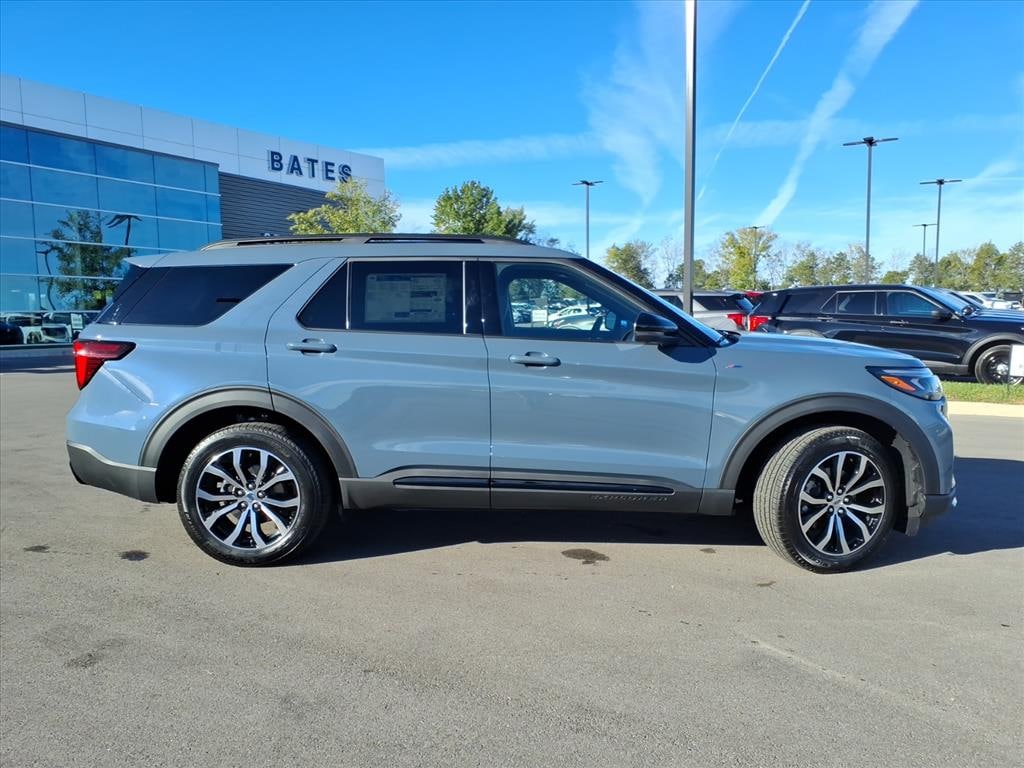 New 2026 Ford Explorer ST-Line SUV