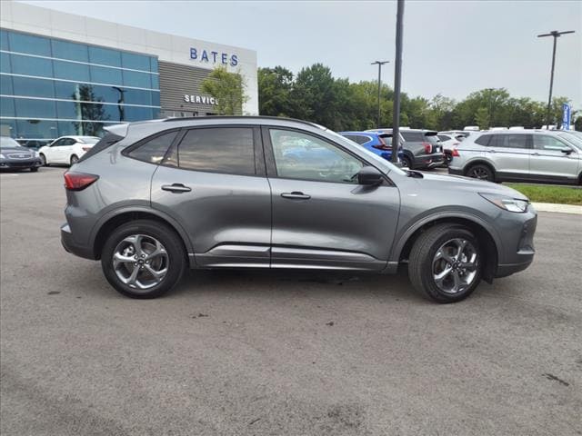 Used 2023 Ford Escape ST-Line with VIN 1FMCU9MN6PUA17671 for sale in Lebanon, TN