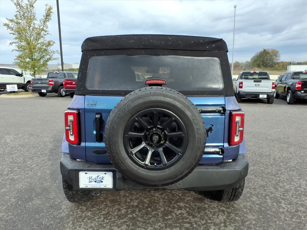 2022 Ford Bronco Outer Banks photo 4