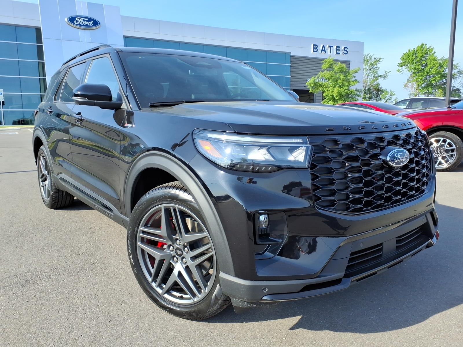 2026 Ford Explorer ST-LINE 4WD's photo